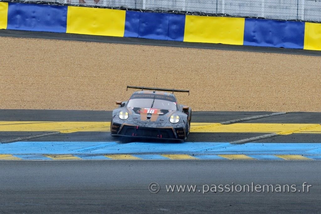 24h du mans 2021 Porsche 911 N°18