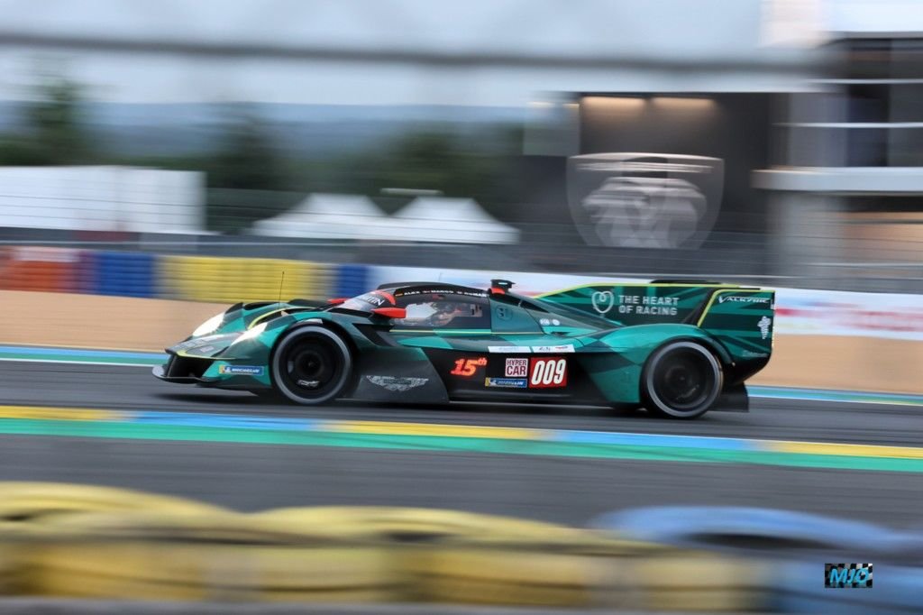 Aston Martin Valkyrie N°009