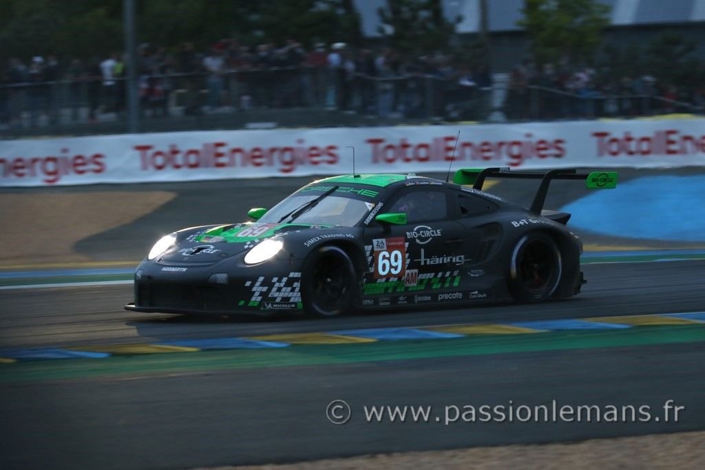 24h du mans 2021 Porsche 911 N°69
