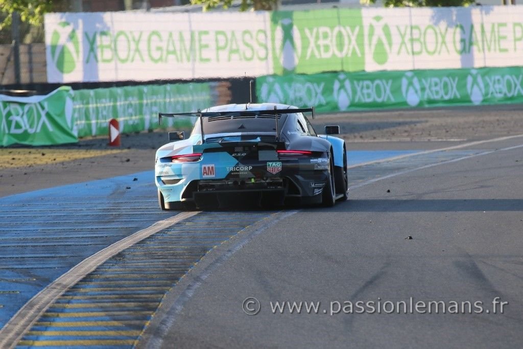 24h du mans 2022 Porsche N°77