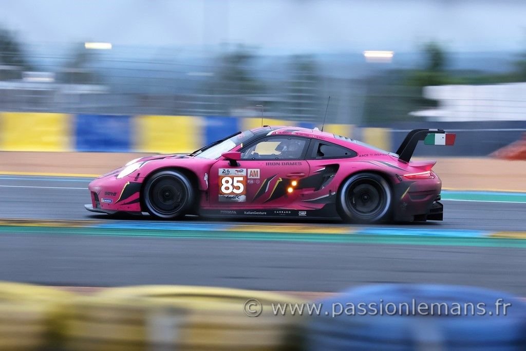 le mans 2023 Porsche 911 N°85